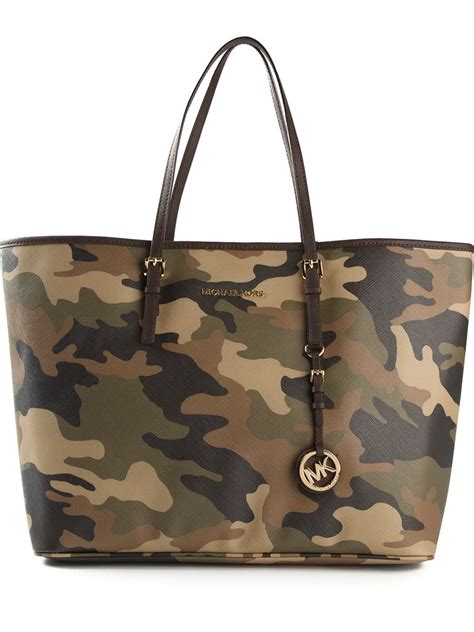 michael kors camo bag.